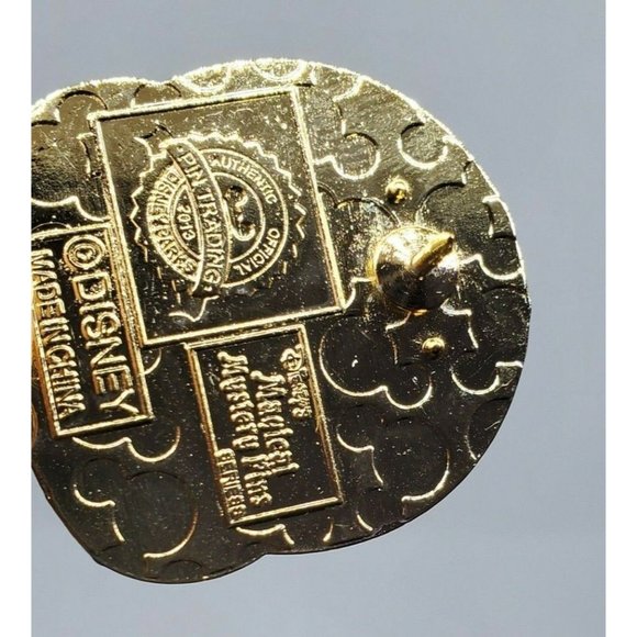 Authentic Official Pin Trading Disney 2013 Lady And The Tramp Pin Collectible - Picture 10 of 12